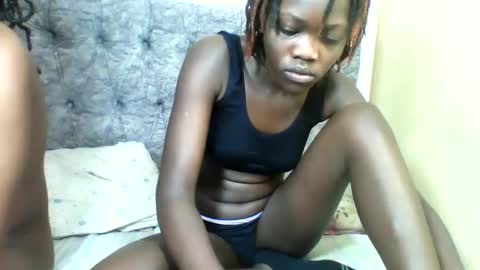 Snapshot of horny_ebonies chatting on 02-09-26, 05:06 horny_ebonies online show from 02-09-26, 05:06