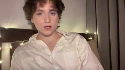 Snapshot of horny_goats chatting on 09-13-25, 01:44 Extaz Athrey Howard online show from 09-13-25, 01:44