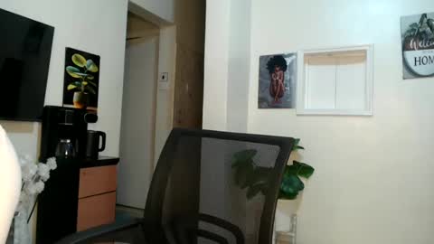 horny_princcess online show from 03-06-25, 01:27