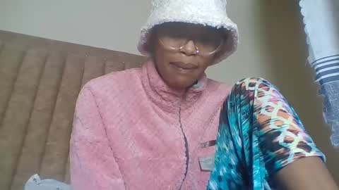 Snapshot of horny_sexy_baby chatting on 12-22-25, 06:21 horny_sexy_baby online show from 12-22-25, 06:21