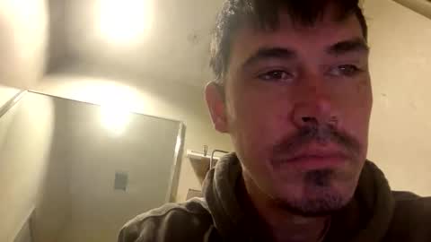 Justin 7 inches online show from 05-25-26, 04:02