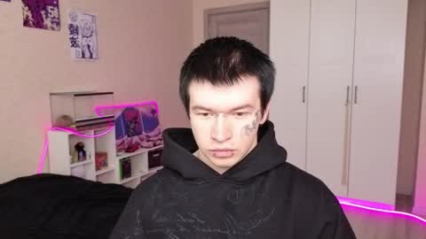 Yuki online show from 04-12-26, 07:24