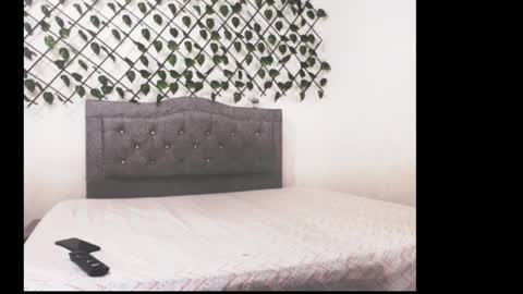 hornychill_ online show from 04-12-26, 12:26