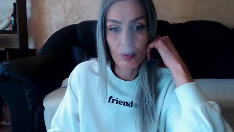 AshlineKatte online show from 04-07-26, 11:10