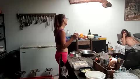 Snapshot of hornyhippies0080 chatting on 11-04-25, 06:01 Nix D online show from 11-04-25, 06:01