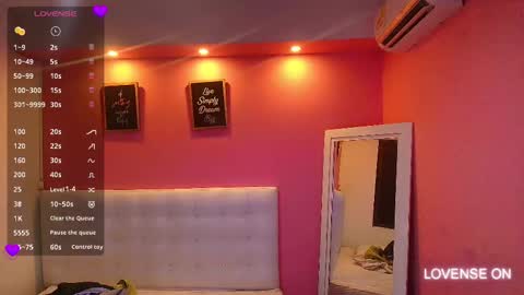 Valentina  online show from 03-05-25, 12:22