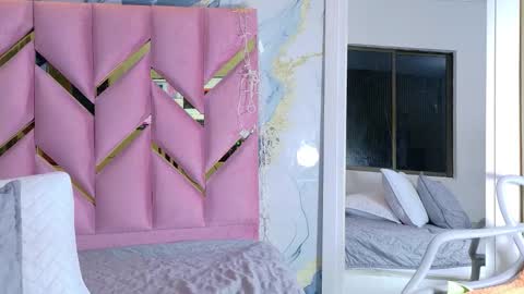 Valentina  online show from 09-15-25, 12:38