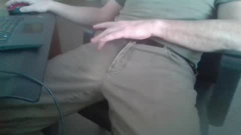 Snapshot of hornyhubby1001 chatting on 12-17-25, 03:18 hornyhubby1001 online show from 12-17-25, 03:18