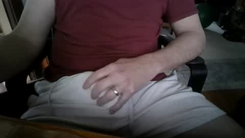 Snapshot of hornyhubby1001 chatting on 03-03-26, 02:34 hornyhubby1001 online show from 03-03-26, 02:34