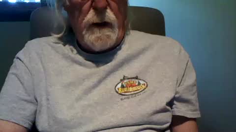 Snapshot of hornyinohio9 chatting on 06-13-26, 01:31 HornyInOhio9 online show from 06-13-26, 01:31