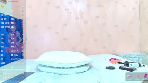 Natasha  online show from 02-12-25, 05:37