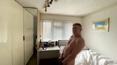 Hornylondon online show from 02-04-26, 08:53