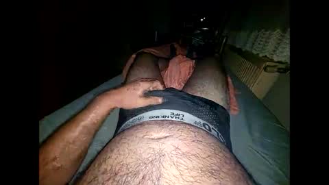 Snapshot of hornyman0605 chatting on 10-12-25, 09:36 hornyman0605 online show from 10-12-25, 09:36