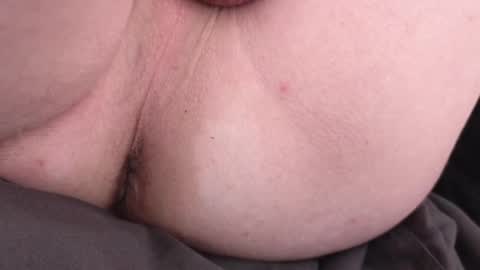 Snapshot of hornymilf39 chatting on 02-07-25, 06:14 HawkTuah online show from 02-07-25, 06:14