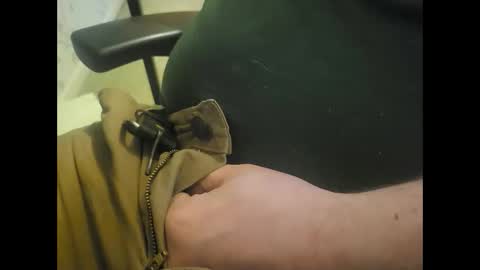 Snapshot of hornynpa chatting on 05-08-26, 01:44 Say hi if horny online show from 05-08-26, 01:44