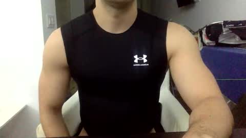 hornyspaniard93 online show from 03-12-26, 12:17