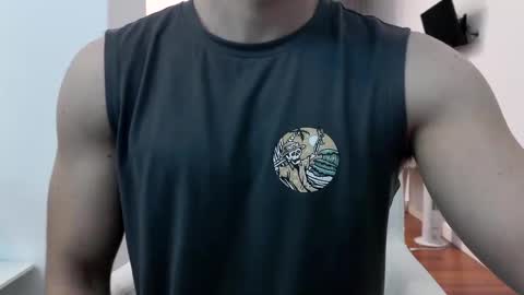 hornyspaniard93 online show from 04-17-26, 05:16