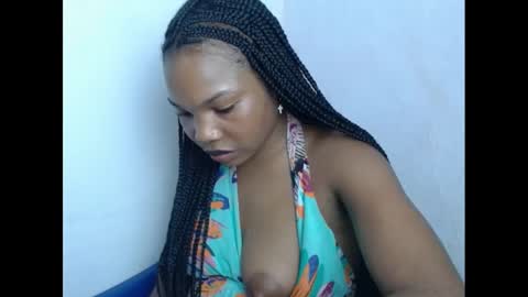 Snapshot of hornyxbum chatting on 01-14-25, 10:02 hornyxbum online show from 01-14-25, 10:02