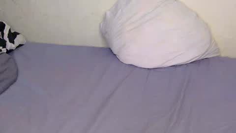 Its Cora online show from 05-15-26, 11:01