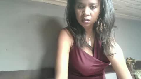 Snapshot of hortansiaa chatting on 05-30-26, 02:47 Hortansiaa online show from 05-30-26, 02:47