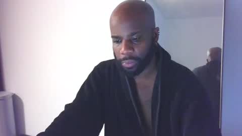 Horus00 online show from 02-06-25, 12:37