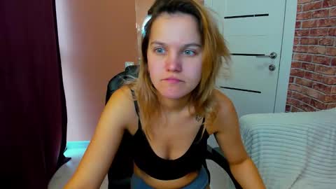 Jessica  online show from 10-03-25, 03:58