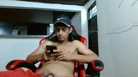Snapshot of hot__mechanic chatting on 06-22-26, 10:07 hot__mechanic online show from 06-22-26, 10:07