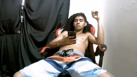Snapshot of hot__mechanic chatting on 07-14-26, 01:50 hot__mechanic online show from 07-14-26, 01:50
