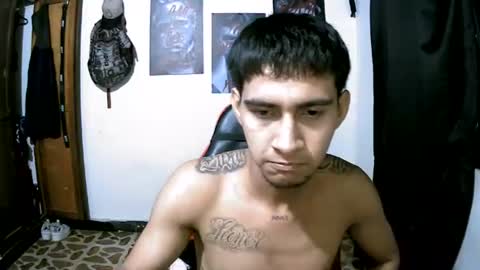 Snapshot of hot__mechanic chatting on 07-19-26, 04:33 hot__mechanic online show from 07-19-26, 04:33