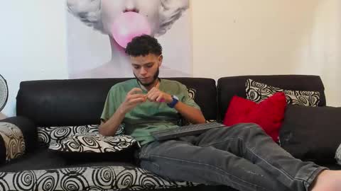 hot bad boy69 online show from 12-18-25, 07:20