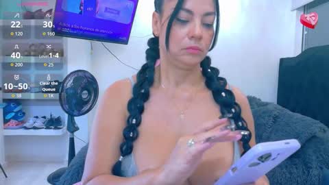 VALENTINA online show from 11-08-25, 01:00