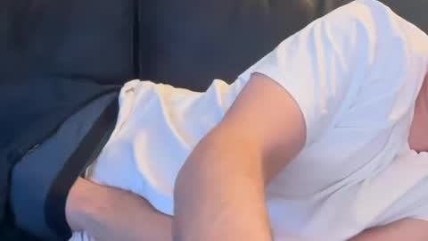 hot_boy_dutch online show from 04-22-26, 06:53