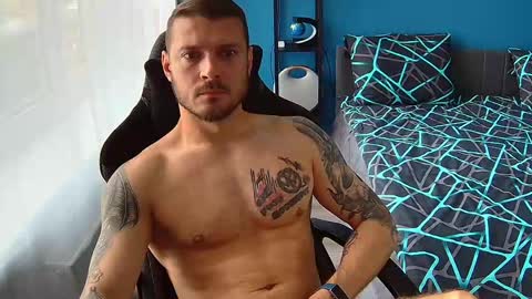 hot_cap_77 online show from 04-22-26, 11:34