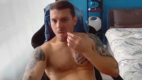 hot_cap_77 online show from 06-18-26, 02:21
