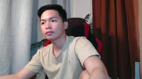 Snapshot of hot_chanie chatting on 05-27-26, 10:51 chan chan online show from 05-27-26, 10:51