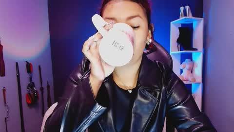 hot chocolate 4u online show from 11-20-25, 12:27