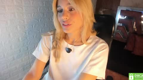 Snapshot of hot_cupid01 chatting on 04-27-26, 11:19 Valery online show from 04-27-26, 11:19