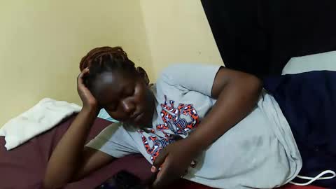 Milly online show from 02-18-26, 07:10