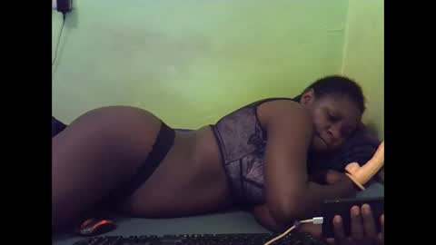 Snapshot of hot_girlly chatting on 11-16-25, 03:34 hot_girlly online show from 11-16-25, 03:34