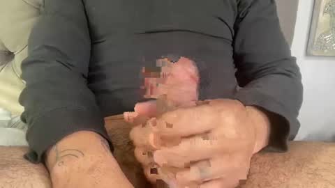 hot_horny_dad online show from 12-30-24, 03:57