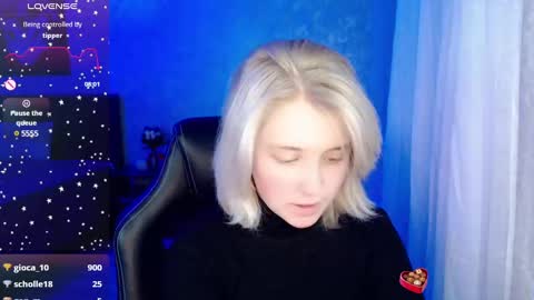 Yunona online show from 12-27-24, 12:18