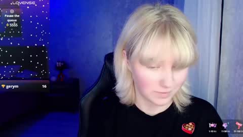 Yunona online show from 01-10-25, 01:42