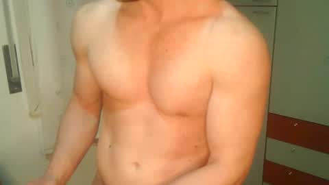 Snapshot of hot_italianboy chatting on 03-12-26, 08:37 hot_italianboy online show from 03-12-26, 08:37