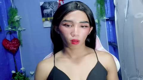 Khianna online show from 02-17-26, 08:44