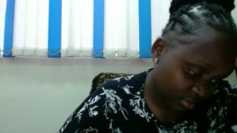 Snapshot of hot_linahh chatting on 02-11-26, 08:30 Linah online show from 02-11-26, 08:30