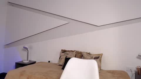 Alana online show from 09-18-25, 09:50