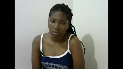 Snapshot of hot_lonnah chatting on 01-25-25, 07:07 LONNAH online show from 01-25-25, 07:07