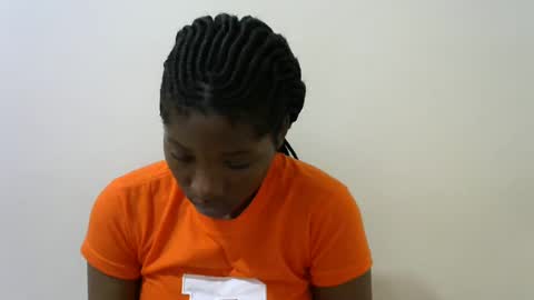 Snapshot of hot_lonnah chatting on 01-28-25, 07:11 LONNAH online show from 01-28-25, 07:11