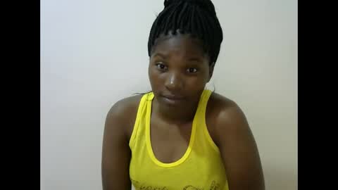 Snapshot of hot_lonnah chatting on 02-08-25, 07:59 LONNAH online show from 02-08-25, 07:59