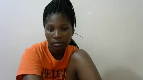 Snapshot of hot_lonnah chatting on 02-15-25, 12:48 LONNAH online show from 02-15-25, 12:48